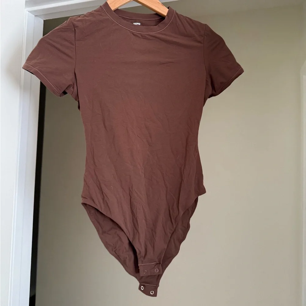 SKIMS Fits Everybody TShirt Bodysuit - Picture 3 of 7